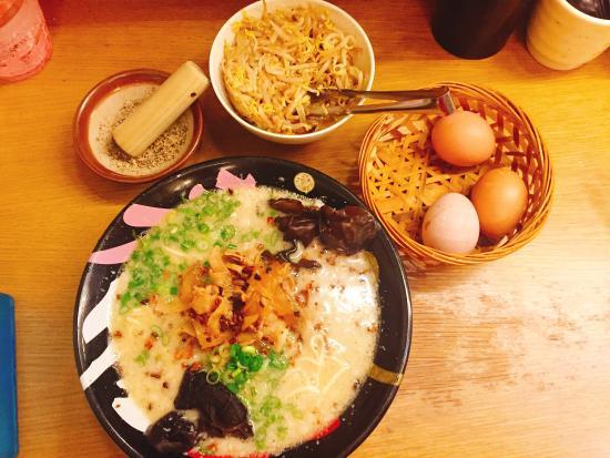 Tonkotsu King Four Season